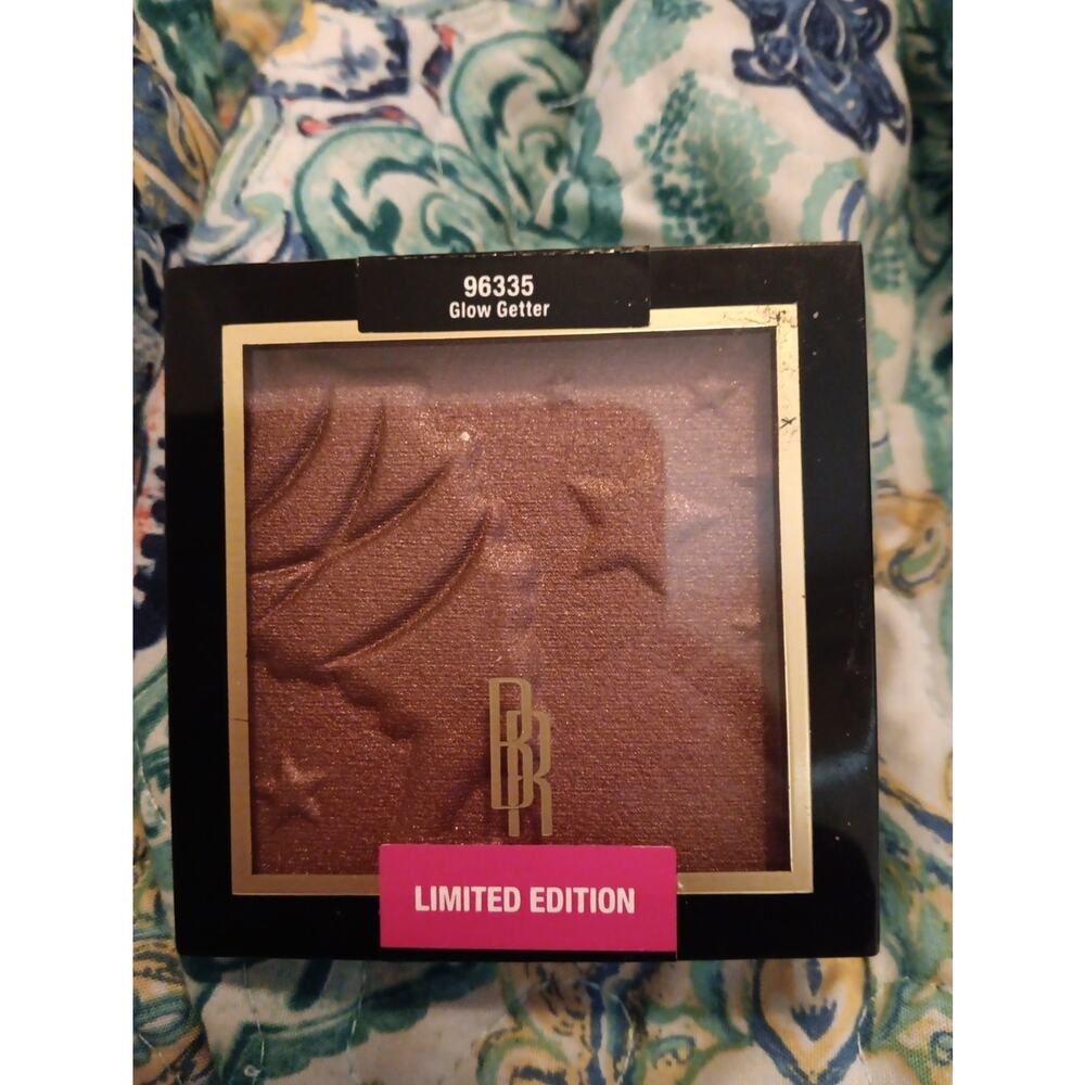 Black Radiance Color Perfect Highlighting Powder 96335 Glow Getter Discontinued